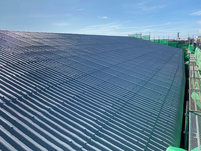 超速硬化ウレタンスプレー防水工事施工後の屋根