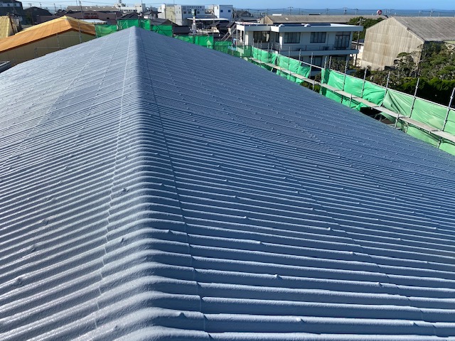 超速硬化ウレタンスプレー防水工事施工後の屋根